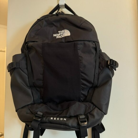 Black North Face Recon Backpack - Picture 1 of 5